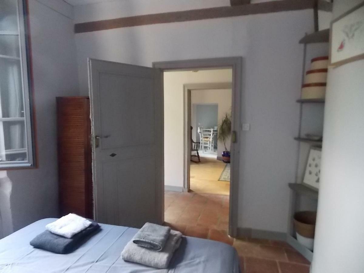 Gite De La Tour Donjon Belcastel  Kültér fotó